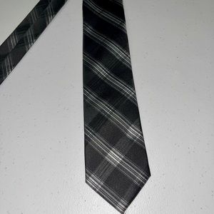J Ferrar Plaid Tie
